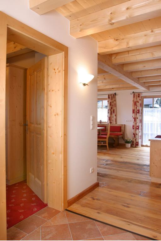 Ferienwohnung Neuhaushof Hollersbach im Pinzgau Zimmer foto